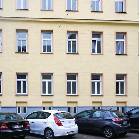 Hideaway Suite Danube Canal ウィーン エクステリア 写真